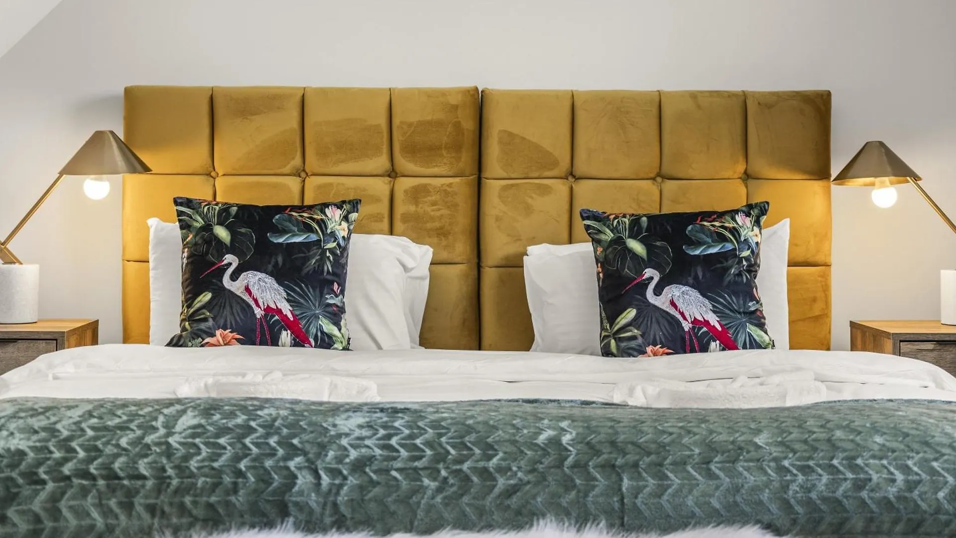 Buzzing Brighton Apartment 5 By My Getaways