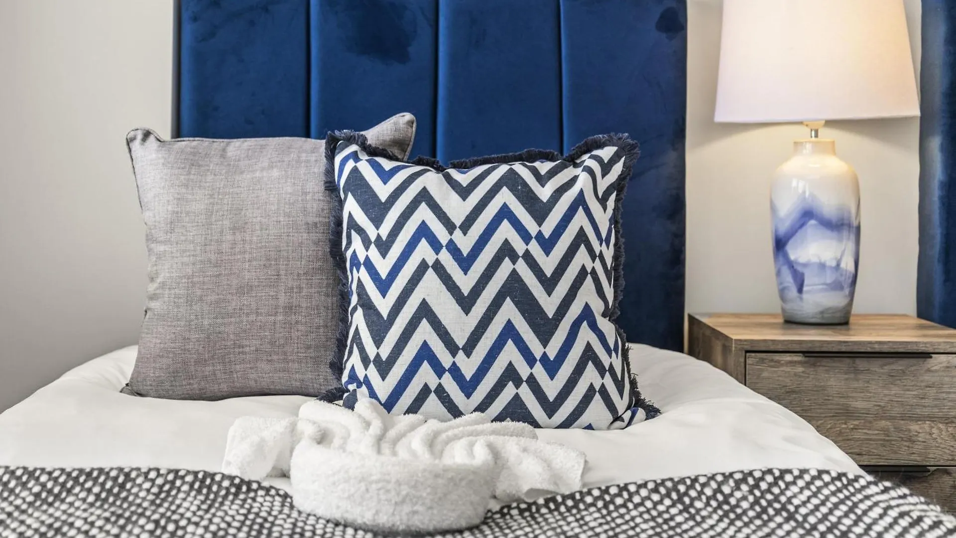 Buzzing Brighton Apartment 5 By My Getaways United Kingdom